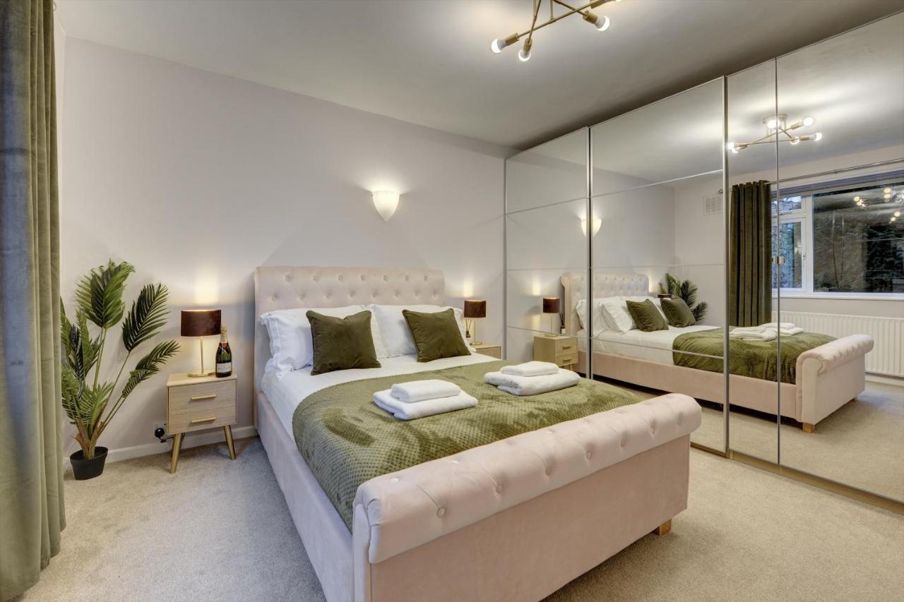 Kist Accommodates - Stylish Headingley Apartment - Parking - 500 Mps Wifi Meanwood المظهر الخارجي الصورة